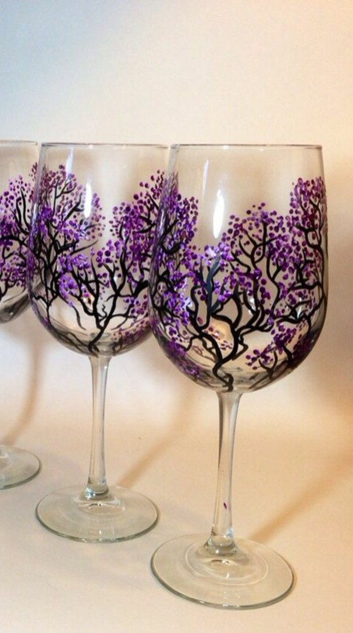 suverénne maľované poháre na víno Cherry Blossom dekorácie