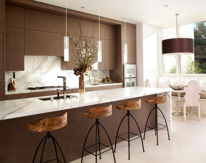 moderne kjøkken-hvit-brun-store lys-krakk-country-style-moderne-klassisk, rustikk