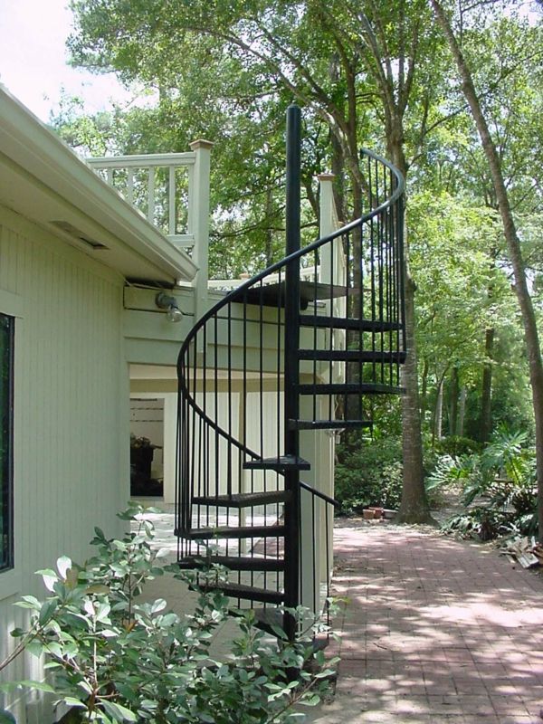Sodobna spiralno dizajn stopnišče zunanja