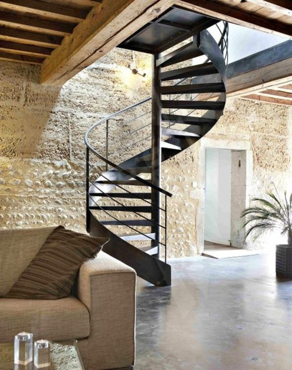 sodobna hiša-s-spiralno stopnišče, za kovino