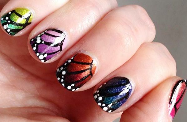 Nail design-for-pomlad-metulj-motiv
