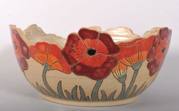 ovocná miska-keramika-zaujímavý vzhľad a tvorivá forma