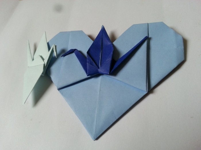 origami-heart-in-blue-color-creative-design
