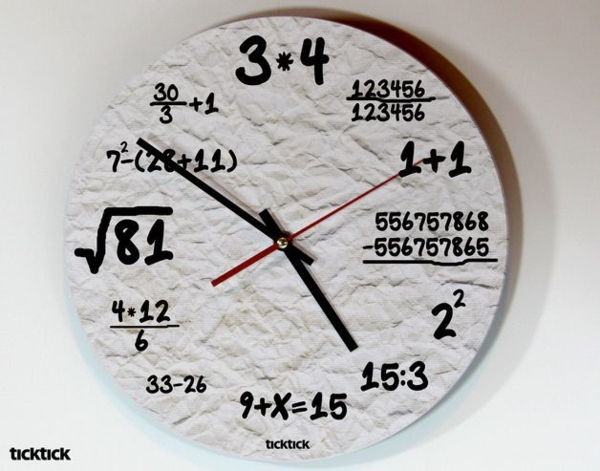 originalus-sienelę-laikrodis-matematiškai