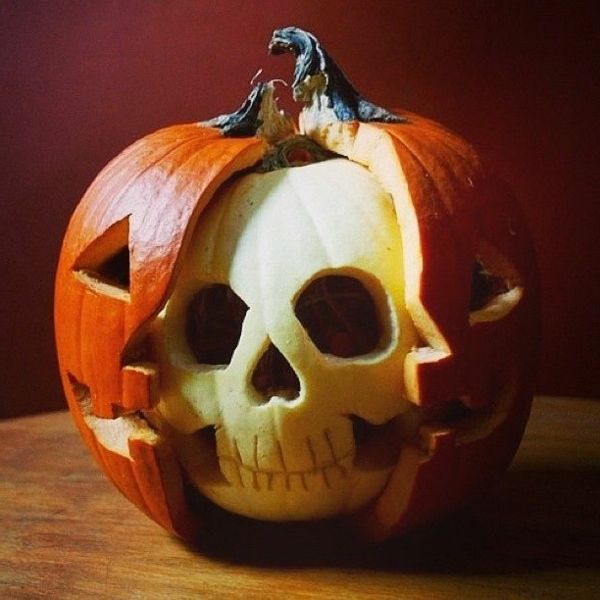 ursprungliga Halloween pumpa-carving skalle