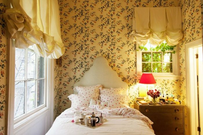 Design romantic dormitor retro tapet Pat model frumos pat tăblie interesant-design
