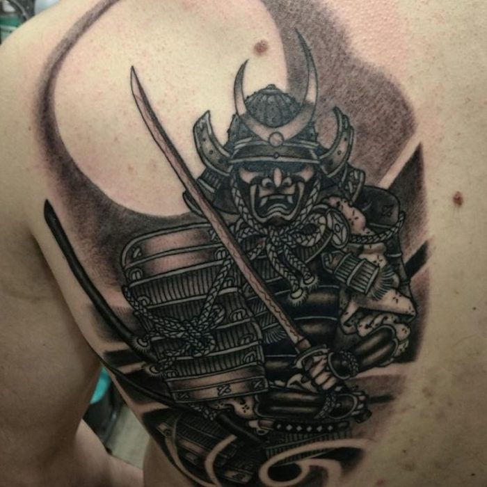 siyah ve gri, katana, samuray kılıcı, sırt, sırt dövme dövme
