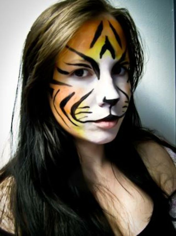 Tiger-- güzel kadın makyaj