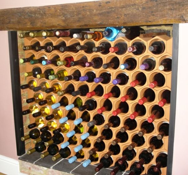 pekný tehlový stojan na víno - zaujímavá fotka