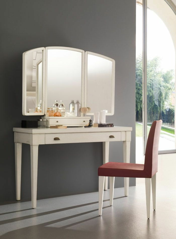 toaletný stolík-s-zrkadlovou dreva a bielej