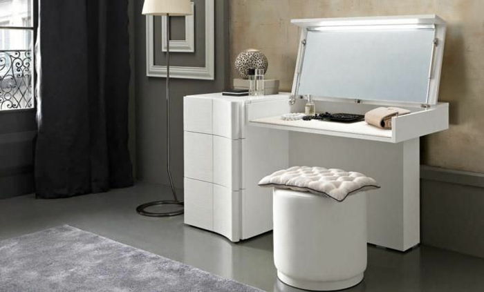 toaletný stolík-s-mirror-moderné a-bielo-šuplíky