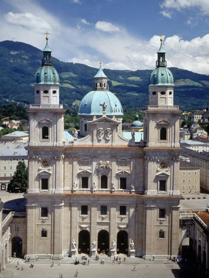 molto-nice-barocca architettura-Salzburg Cathedral