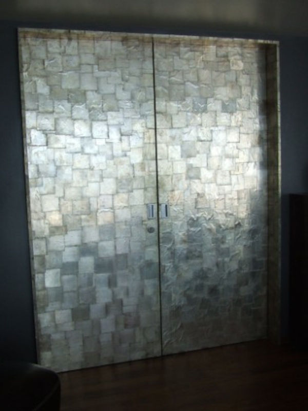 gümüş duvar renkli zarif kapı
