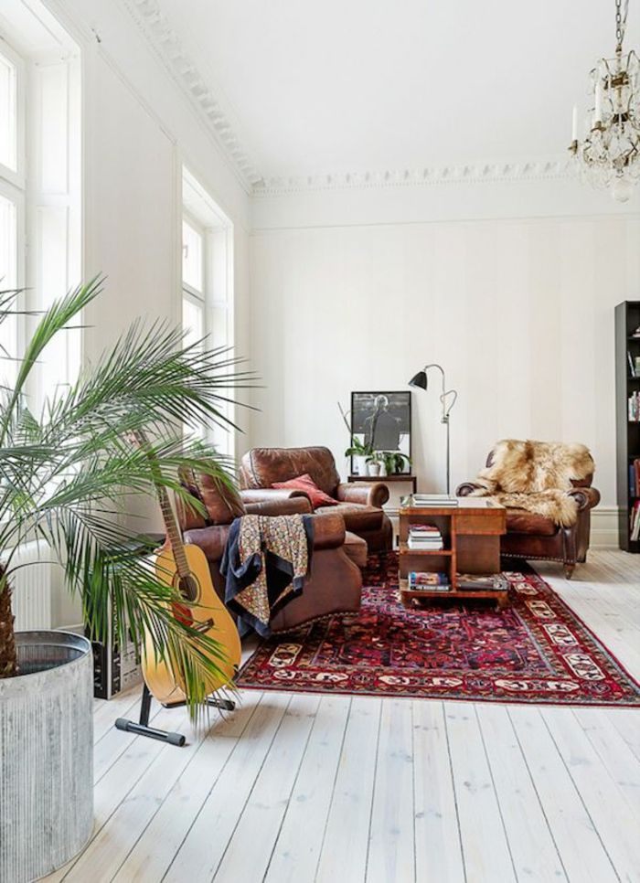 Scandinavian Living Room Interier årgång mattan krukväxt akustisk gitarr