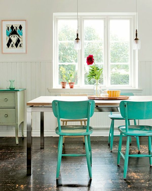 Skandinavski-stanovanje-set blue-stoli