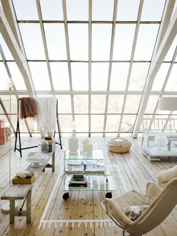 Skandinavski-stanovanje-set-steklene stene