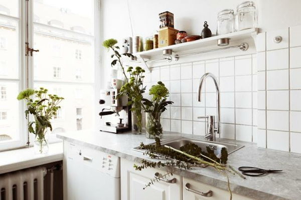 Skandinavski-stanovanje-set-majhno kuhinjo