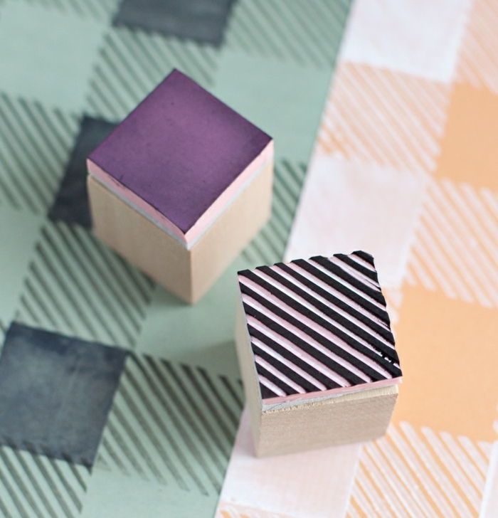 Stampila DIY din cuburi de lemn si radiera, set de timbre