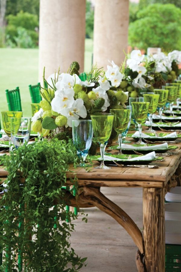 Štýlový stolové dekorácie-in-zeleno-biely