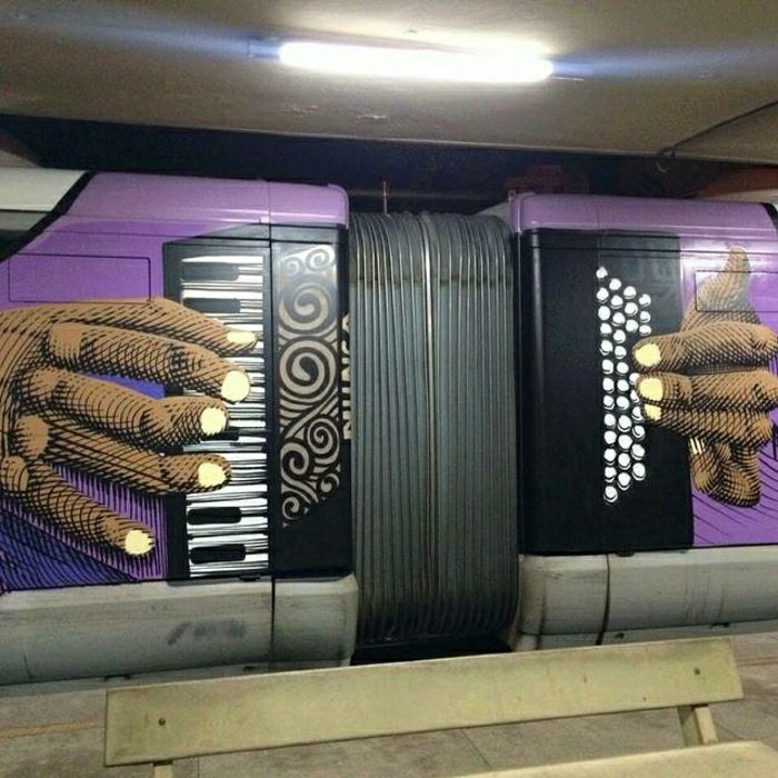 sokak sanatı oyun Graffiti Metro Akordeon
