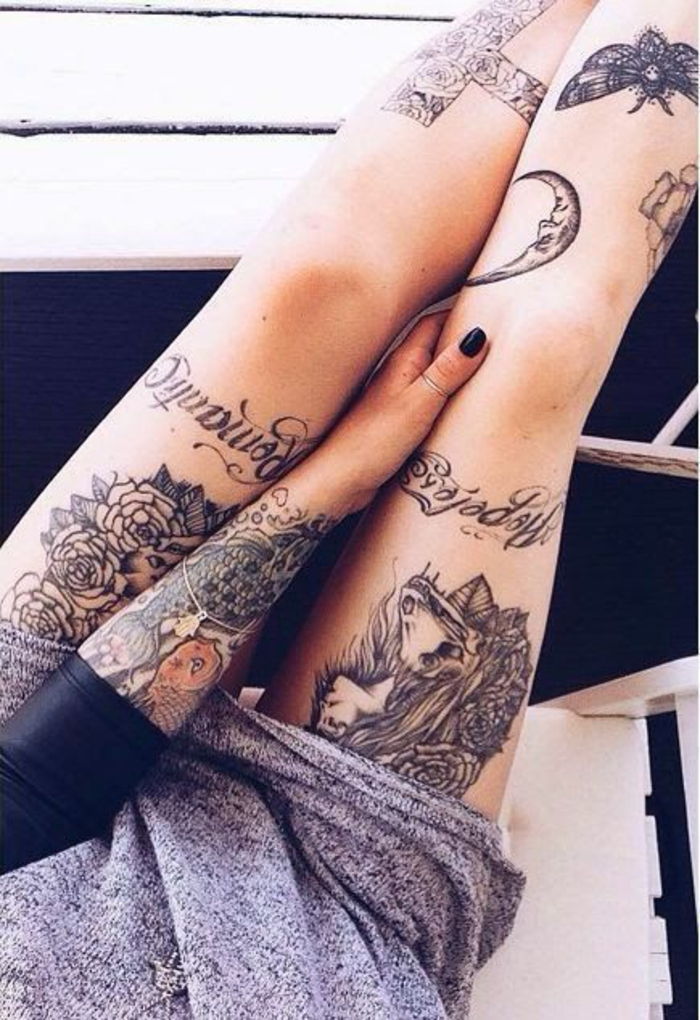 kojų tatuiruotės, mėnulis, drugelis, kryžius, gėlės, tatuiruotės motyvai