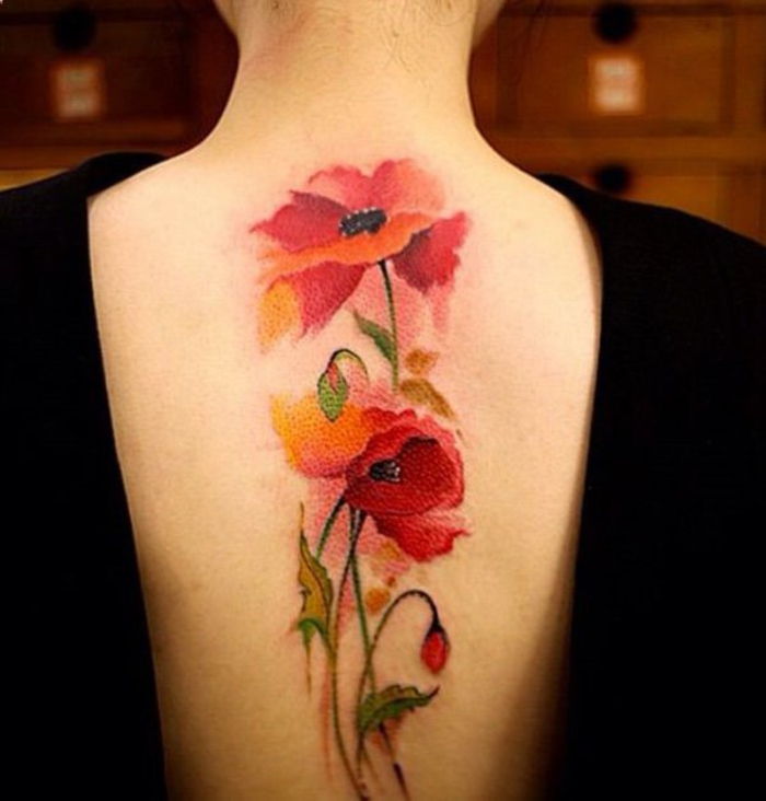 Blom tatueringar för kvinnor, rygg tatuering, låg rygg nacke, tatuering motiv för kvinnor