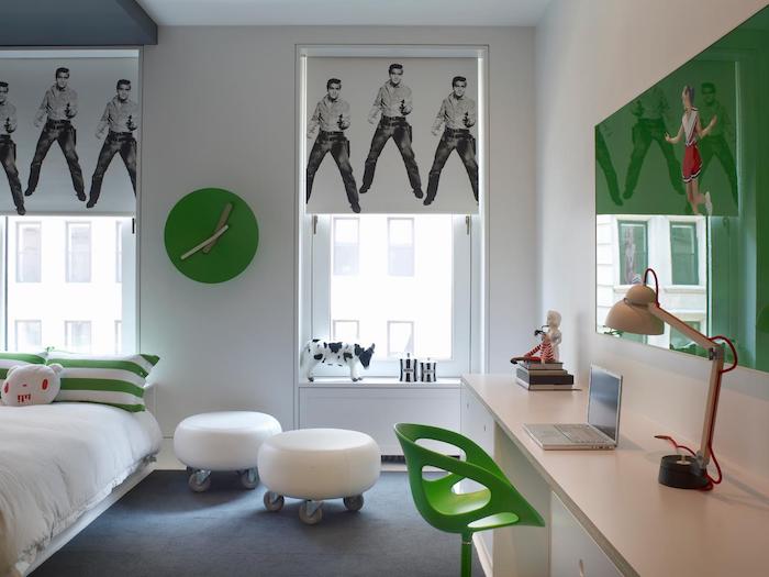 Güzel odalar - yeşil oda, dekore edilmiş güneşlikler - Elvis Presley, ahşap yazı masası