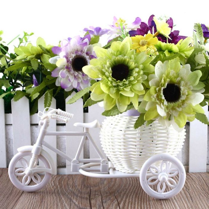 mini blomkrukor cykelidé blomkruka design solrosor i vitgult och grönt dekorera idé