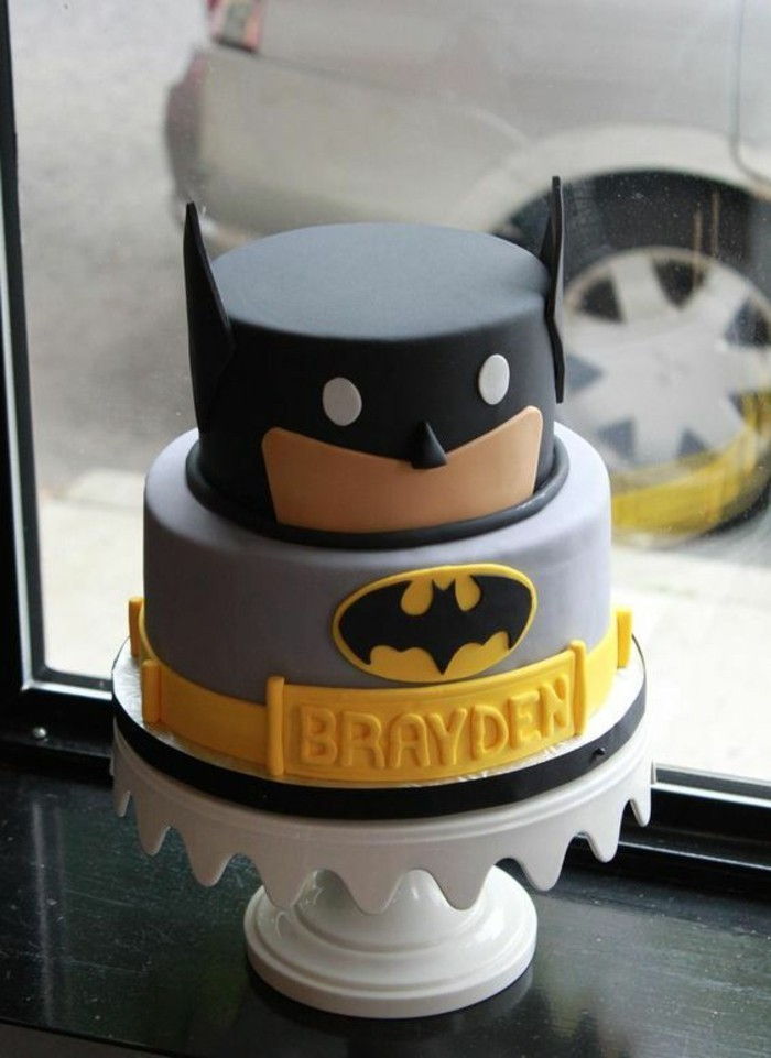 pasta-to-18-doğum günü Geburtstagstorten Batman pasta tutulan motifi pasta süper kahraman