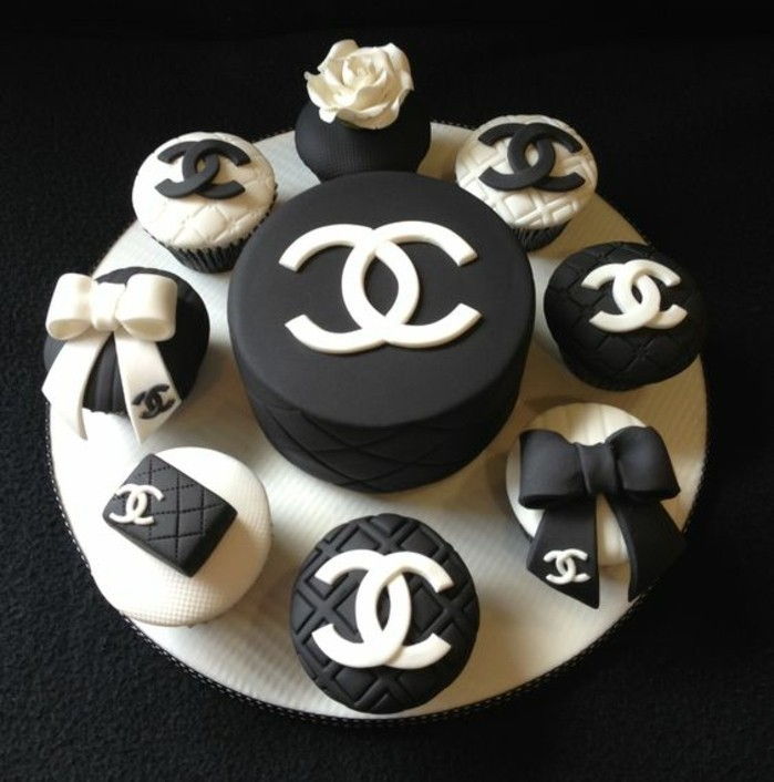 pasta-to-18-doğum günü Geburtstagstorten-Chanel-fondan Pie to-18 doğum günü kekler