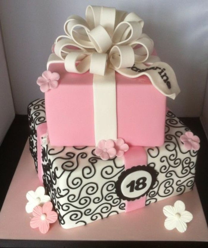 pasta-to-18-Geburtstagstorten doğum günü hediyesi fondan-pasta-beyaz döngü