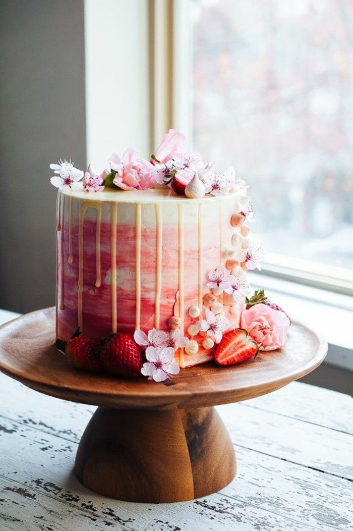 pasta-to-18-doğum günü Geburtstagstorten-şık-pasta-çilek Sanat Çiçek ev yapımı pie-