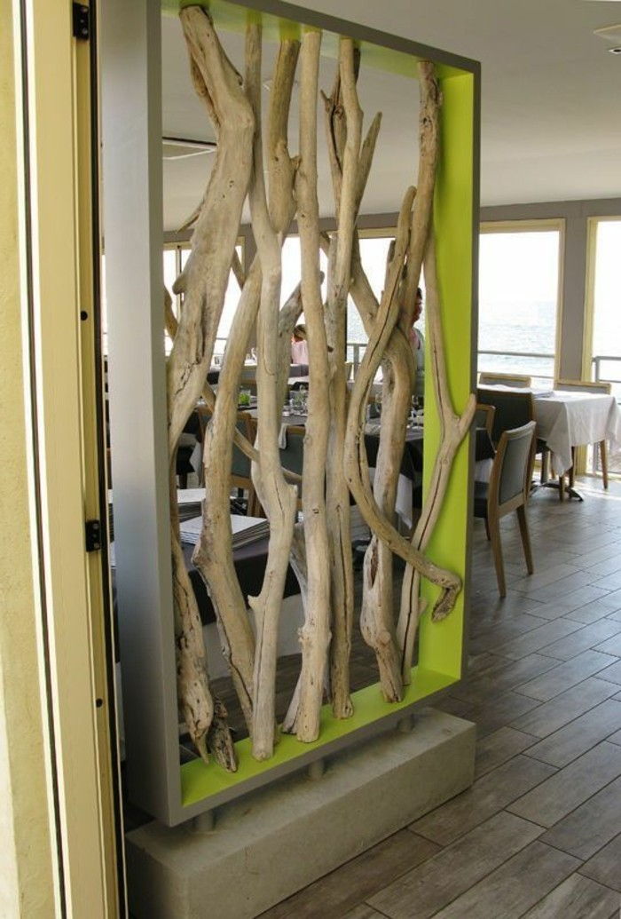 driftwood-ast-bottom-of-drzewnej przechowywania przegródki Stoły-krzesła-restaurant