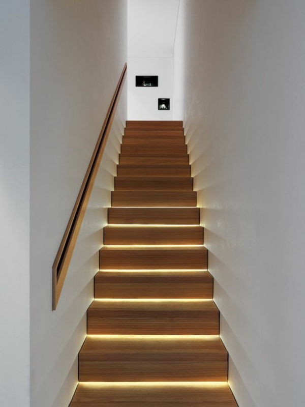stopnice razsvetljave zelo zanimiva-opremljen