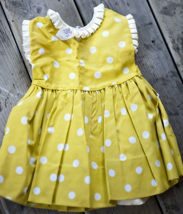 Vintage kūdikių suknelė-geltona