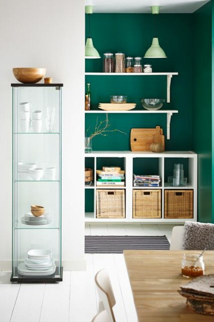 Sienos-Pabraukti-idėjos-sienos dizainas-virtuvė-žalia