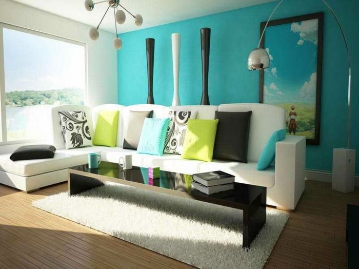 sienos spalvų deriniai balta sofa