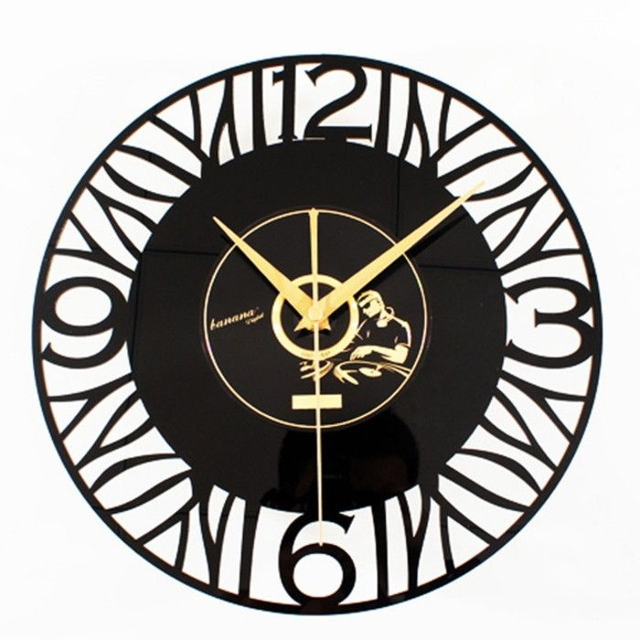 nástenné hodiny, moderné-black-dial-metal a zlato-pointer-dj-hang