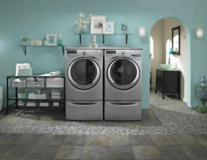 Máquinas de lavagem de prata-Ambiente lavandaria azul-parede desenho