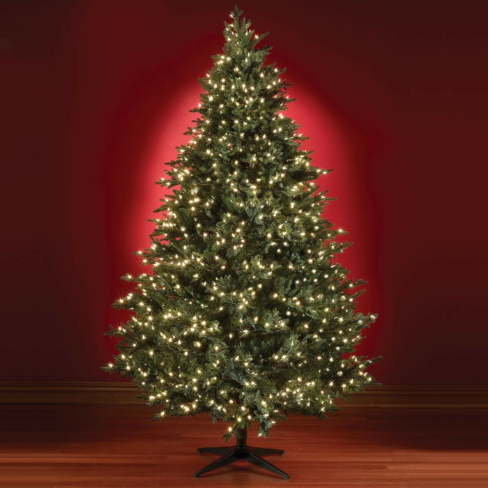 Vianočné osvetlenie zdobia-Fir Trees