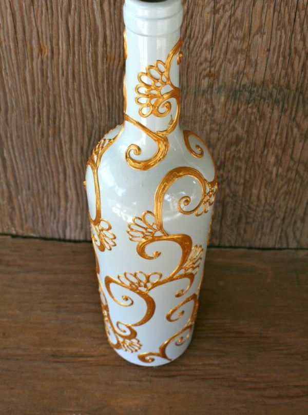 baltos butelis ir aukso chna apdaila handpainted