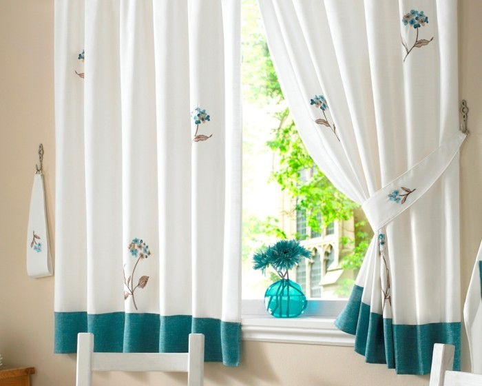 as-gardiner-for-kjøkken-vindu-dekorasjon-ideer