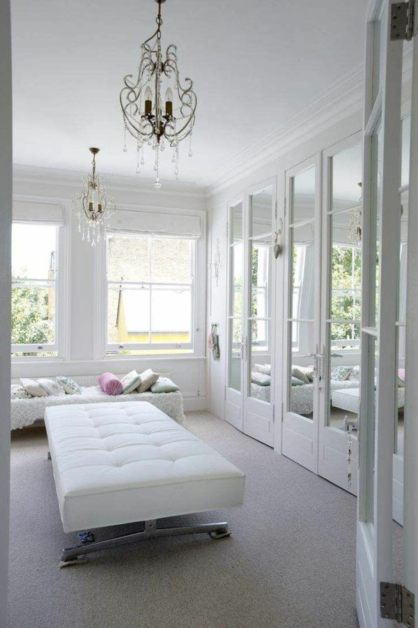 --moderner-walk-skåp-vit-sovrum lyx garderob åtkomligt