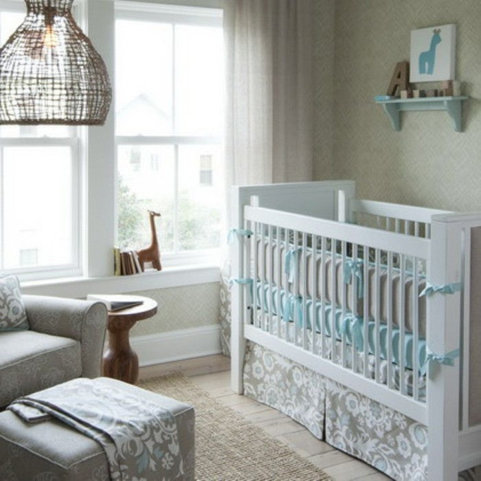 bielym postieľka-in-small-nádherné-babyroom