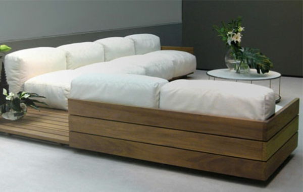 biela sofa-out-paleta-moderný dizajn pre obývaciu izbu