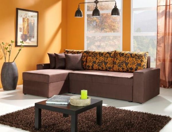 oturma odası kahverengi-divan-kayısı renkli ve siyah-lamba