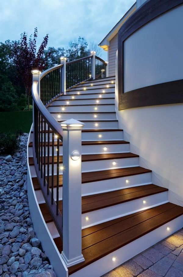 güzel-merdiven-aydınlatma-için-açık havada